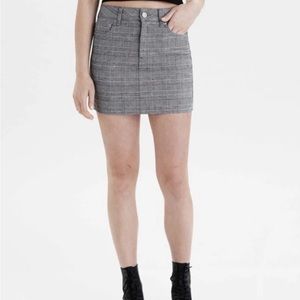 AE high rise houndstooth plaid mini skirt